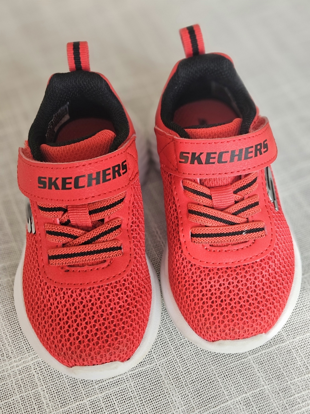 Skechers Kids Red Mesh Slip-On Sneakers - Picture 2 of 8